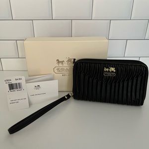 Coach Madison Leather Wristlet Bag #63824